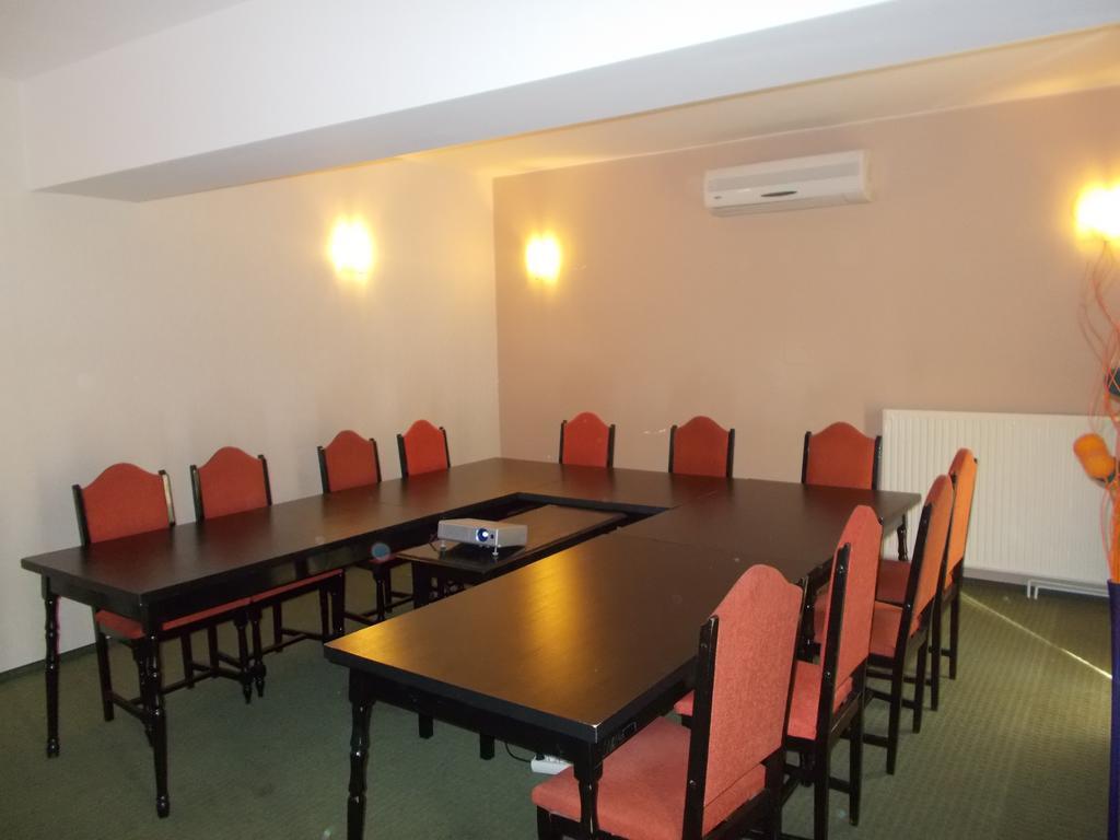 Hotel Reghina Τιμισοάρα Εξωτερικό φωτογραφία
