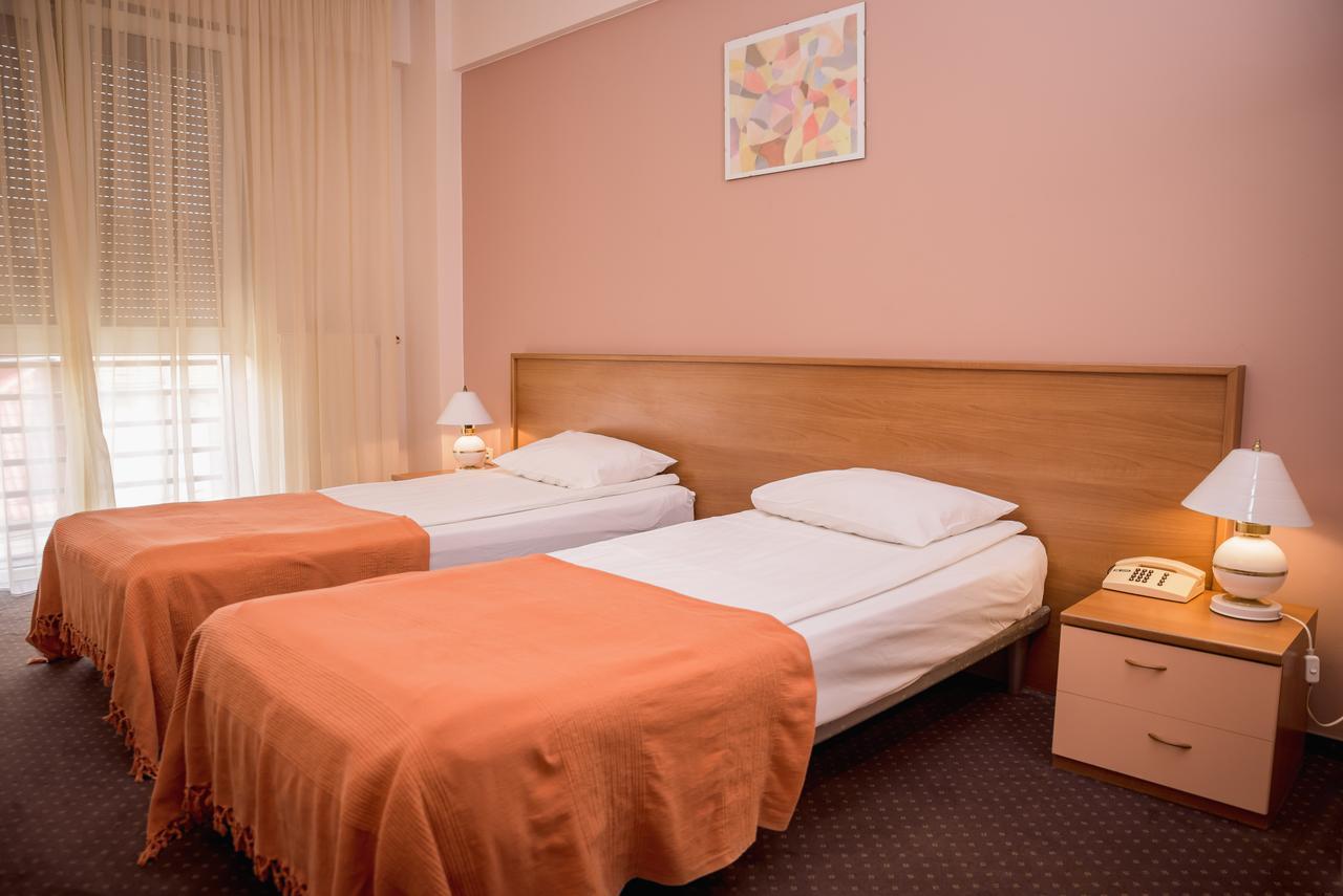 Hotel Reghina Τιμισοάρα Εξωτερικό φωτογραφία