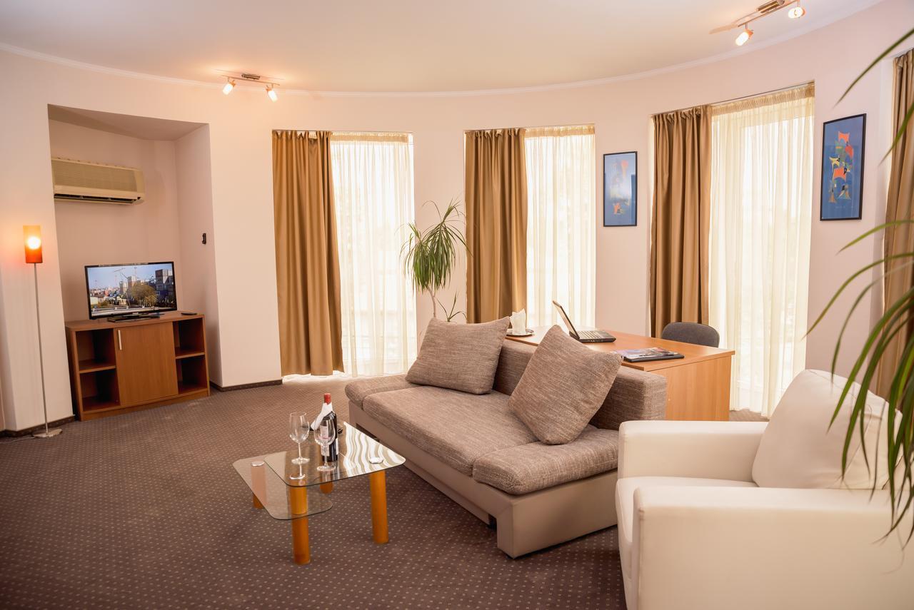 Hotel Reghina Τιμισοάρα Εξωτερικό φωτογραφία