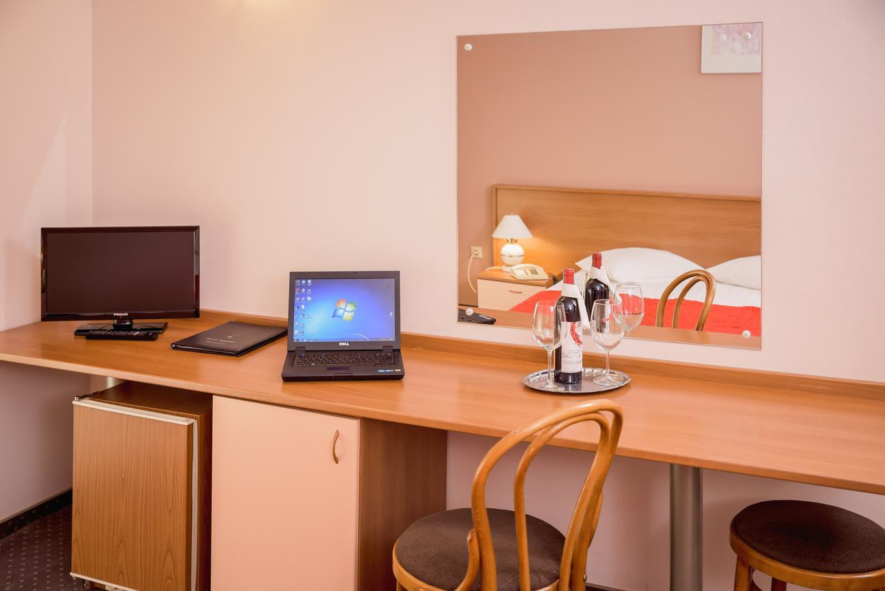 Hotel Reghina Τιμισοάρα Εξωτερικό φωτογραφία