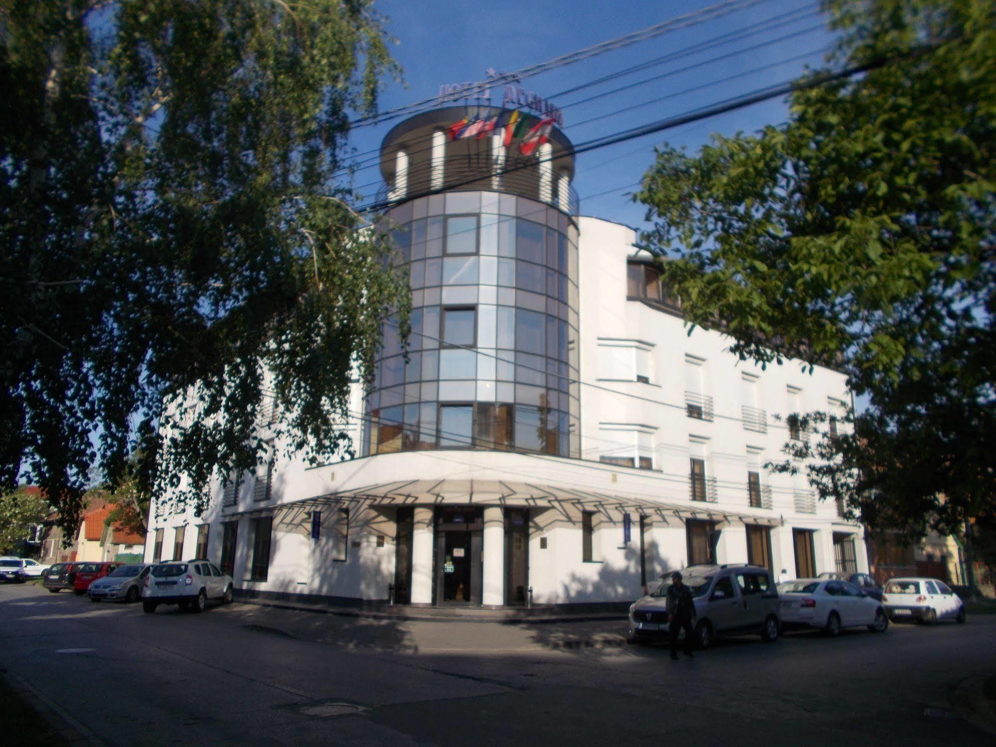 Hotel Reghina Τιμισοάρα Εξωτερικό φωτογραφία